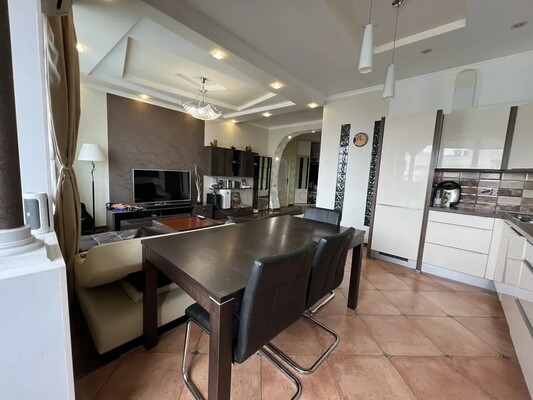 Фото квартиры по адресу Московская обл, Ильинское ш, д. 18