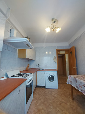 Фото квартиры по адресу Санкт-Петербург г, Тельмана ул, д. 40