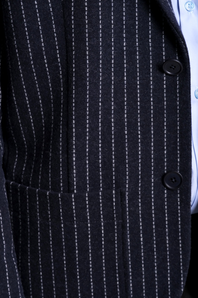 Пиджак "Темно-синий в серую полоску"