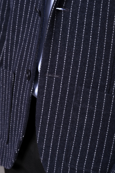 Пиджак "Темно-синий в серую полоску"