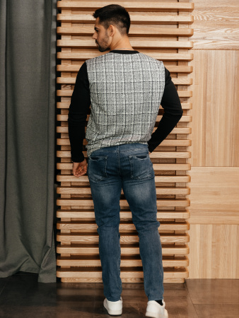 Свитшот "В крапинку с черным рукавом"