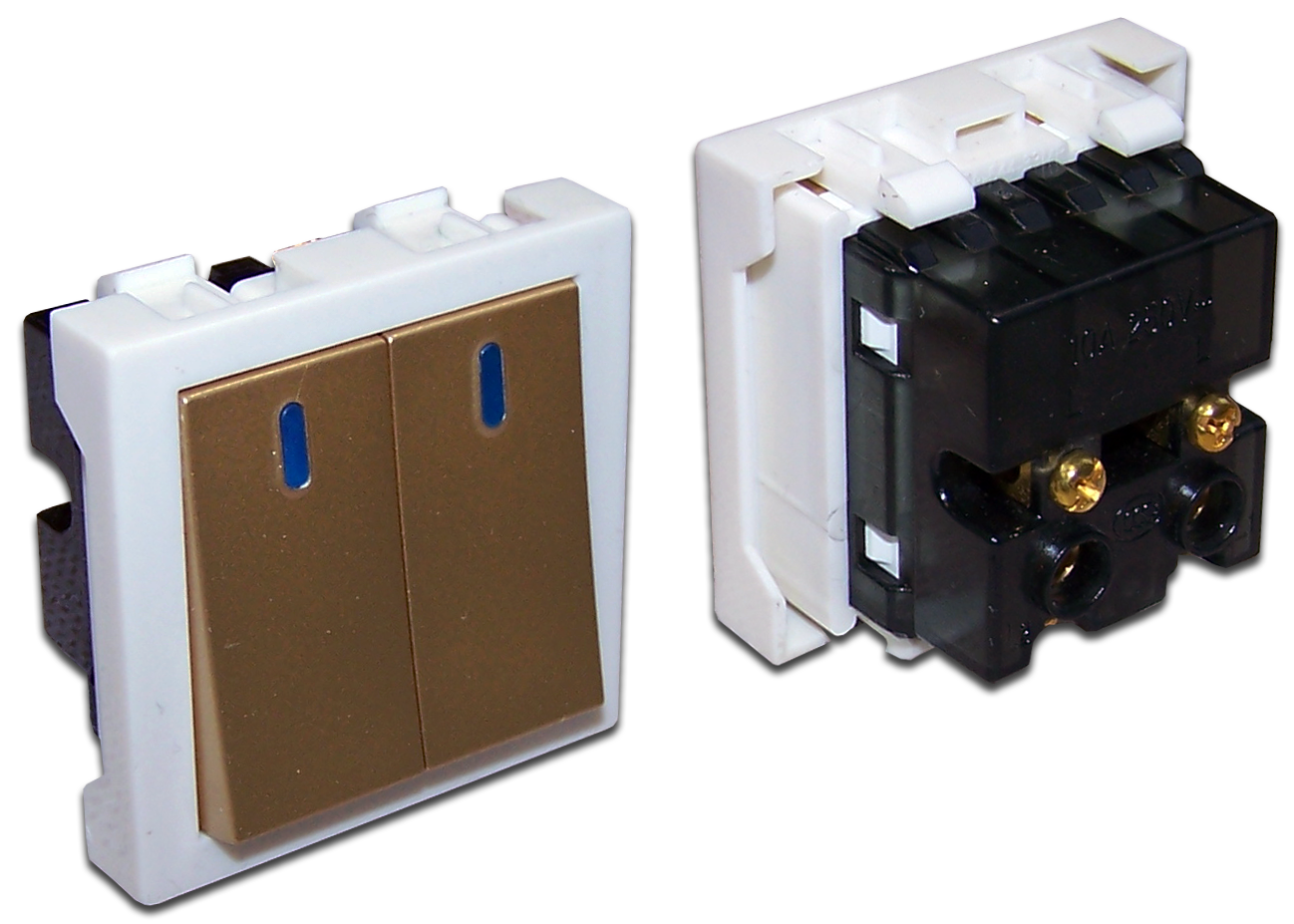 Lanmaster LAN-EC45x45-S21-BRZ