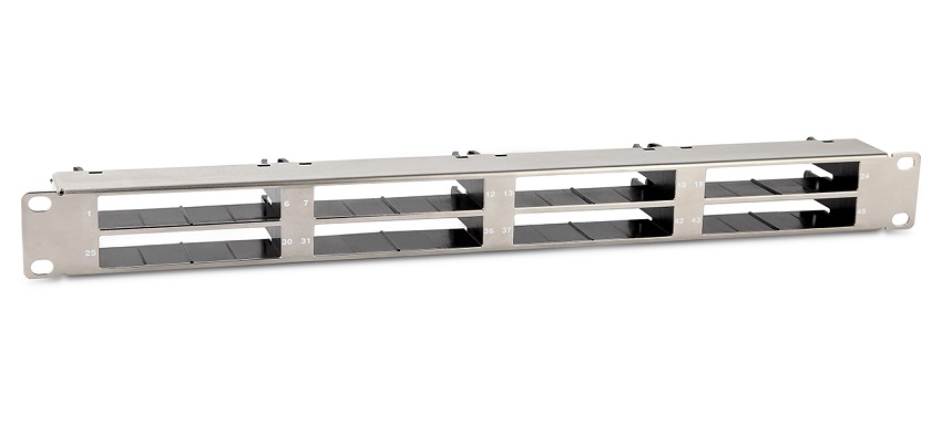 Hyperline PPTR-19-4CU-STL