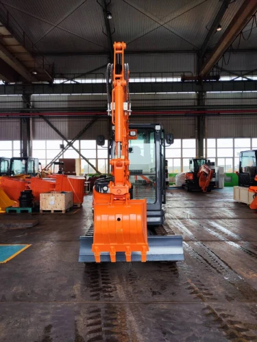 Мини-экскаватор Lonking CDM6025