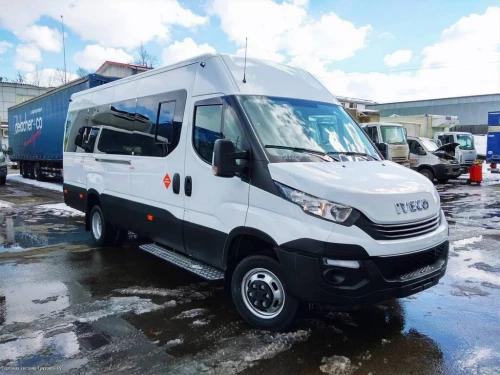 Iveco 2227UR