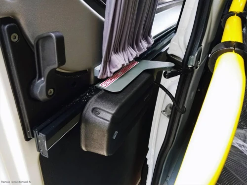 Iveco 2227UR
