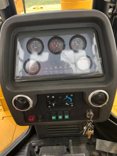 Бульдозер Dadi MD 32