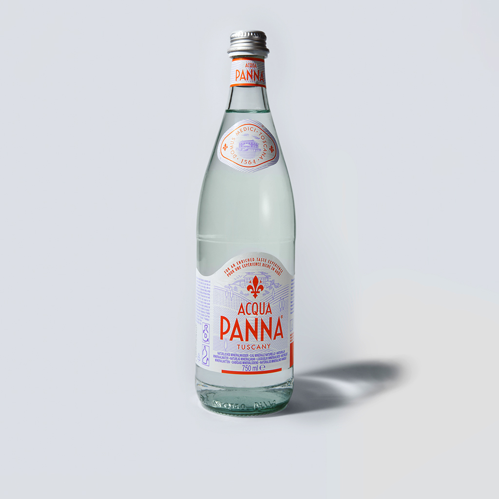 acqua panna (750 мл)