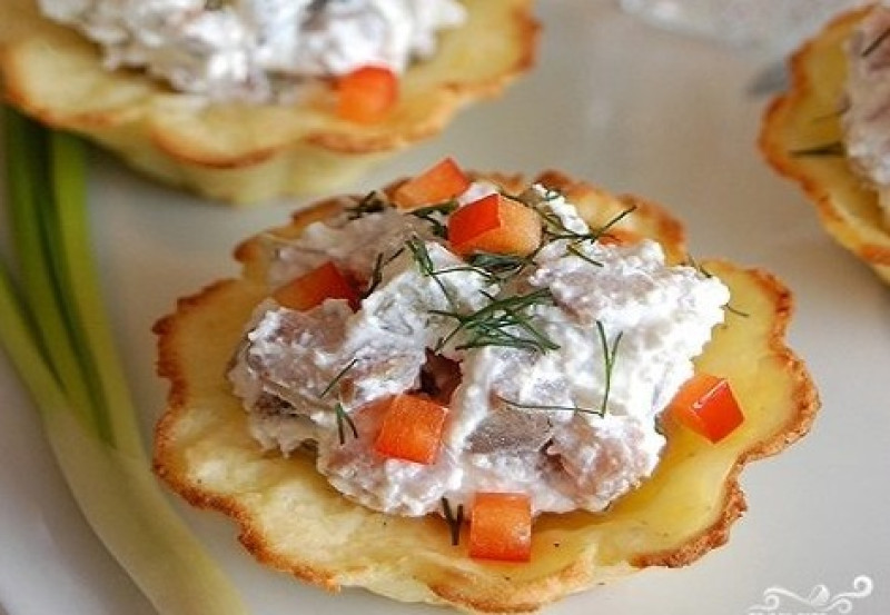 Тарталетки с селедкой