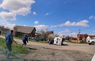 В Ростовской области «Скорая» попала в ДТП