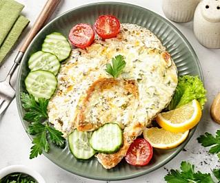 Форель запечённая в сырном соусе