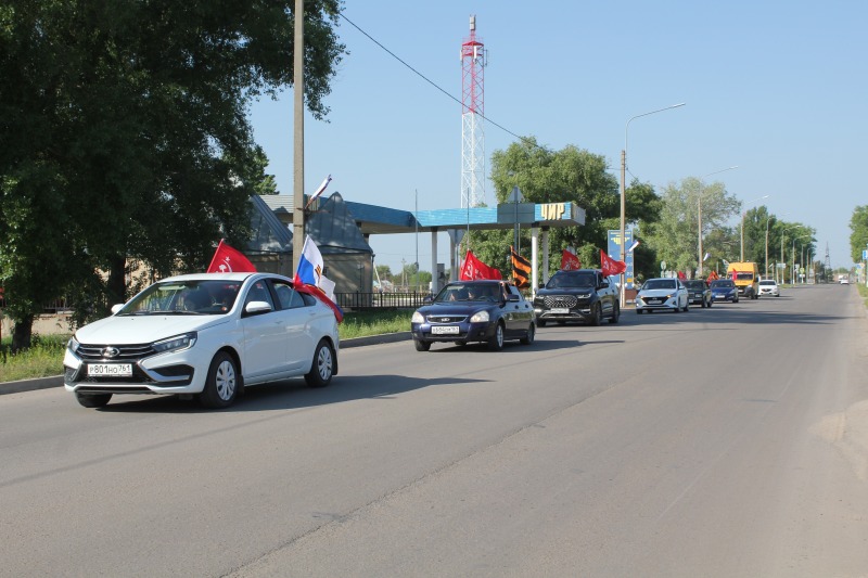 По местам боевой славы: в Обливском районе прошел автопробег, посвященный празднику Победы