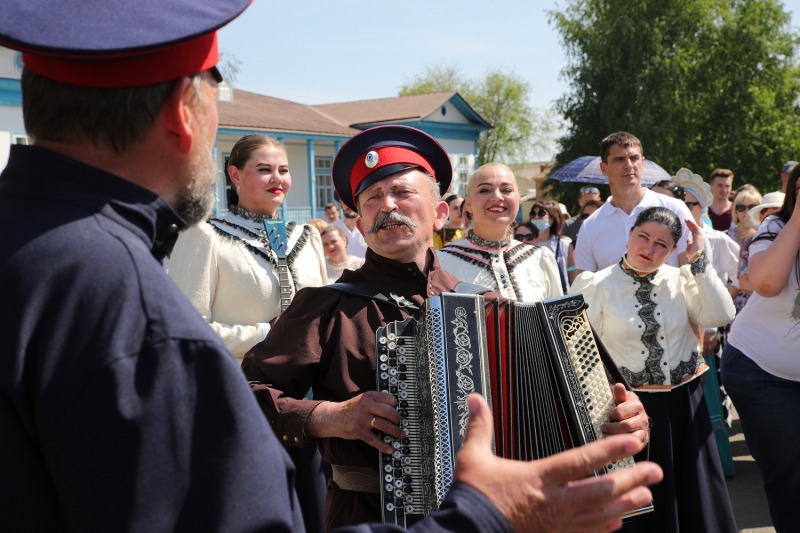 На Дону юбилей Шолохова отметят фестивалями, концертами и театральными премьерами