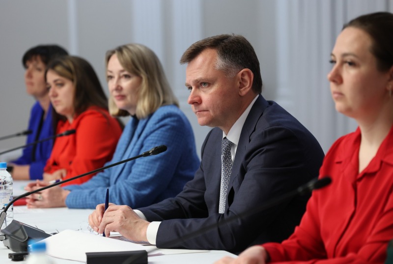 Юрий Слюсарь заявил, что жители Дона получат миллиард рублей на реализацию своих инициатив