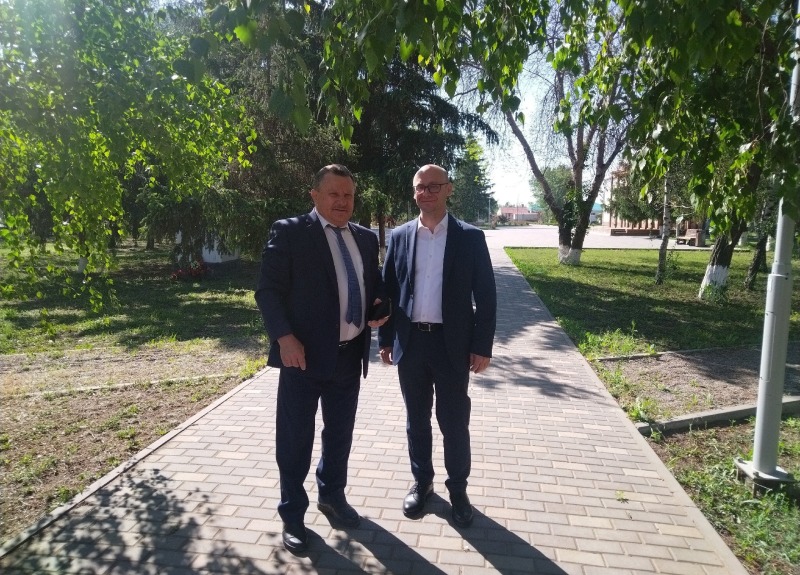 Замминистра области посетил Советский район