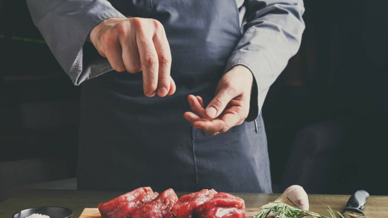 Сколько мяса необходимо человеку?