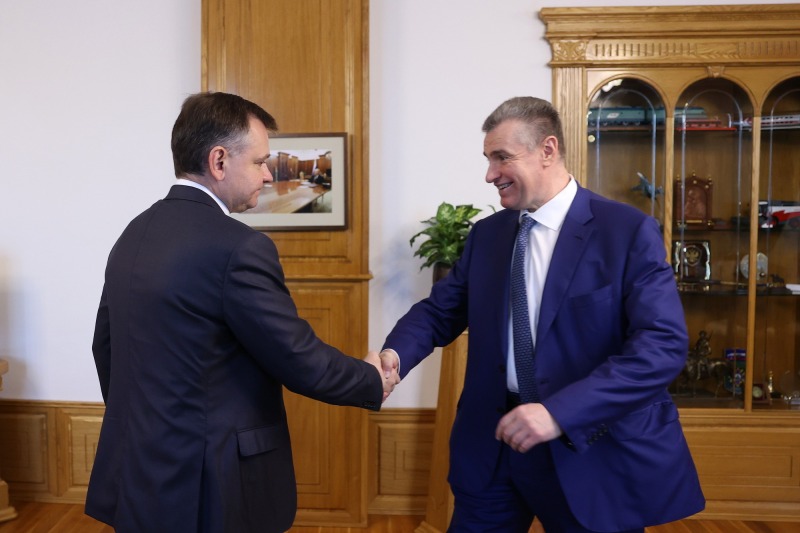 Юрий Слюсарь и Леонид Слуцкий обсудили перспективы развития Ростовской области