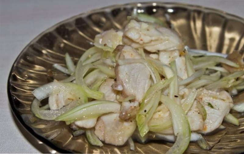 Хе из щуки с луком