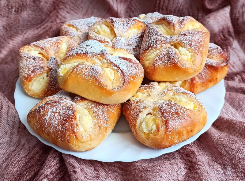 Булочки Венгерские
