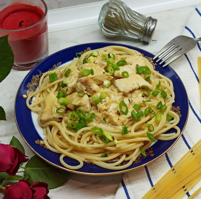 Спагетти с курицей