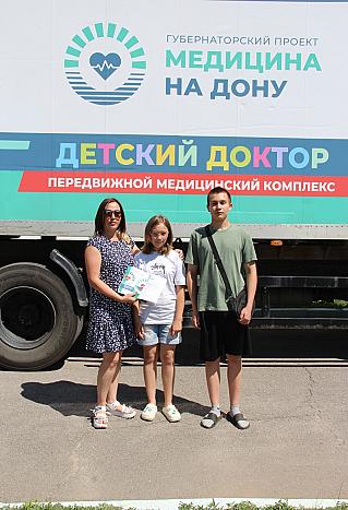«Поезд здоровья» отработал в Обливском и Советском районах