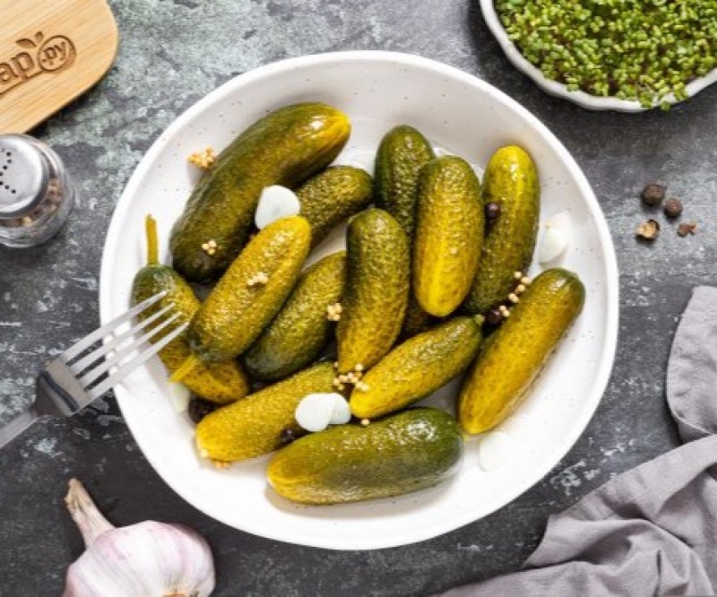 Быстрые маринованные огурцы