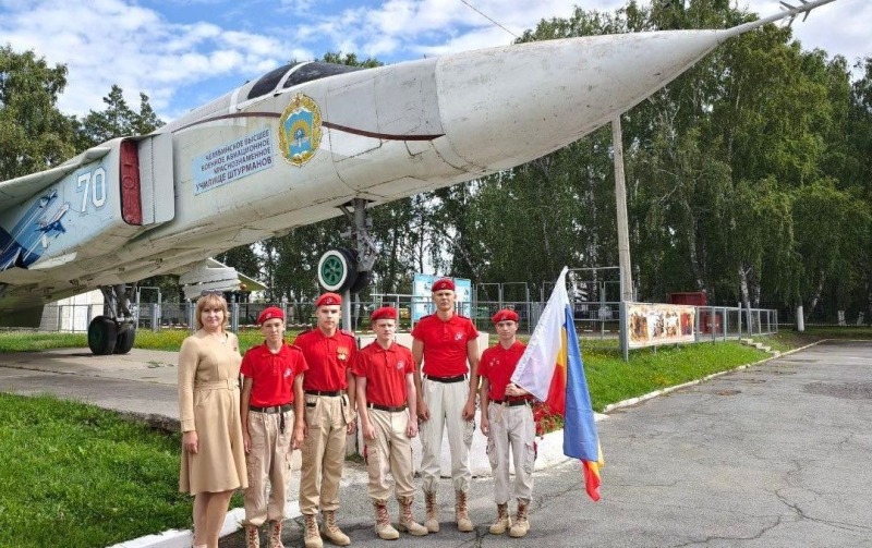 Два юнармейских отряда представляют Ростовскую область во Всероссийской военно-спортивной игре «Юнавиа»