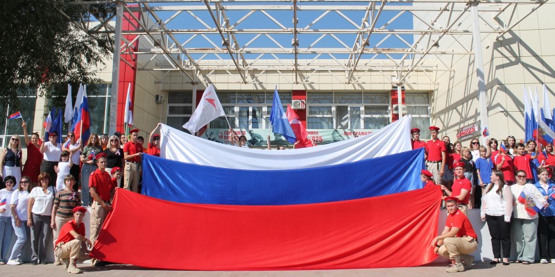 #ЦветаРодины: обливчане присоединились к Всероссийской акции