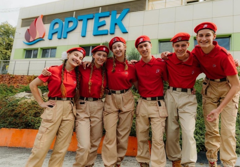 Донские юнармейцы отправились в «Артек»