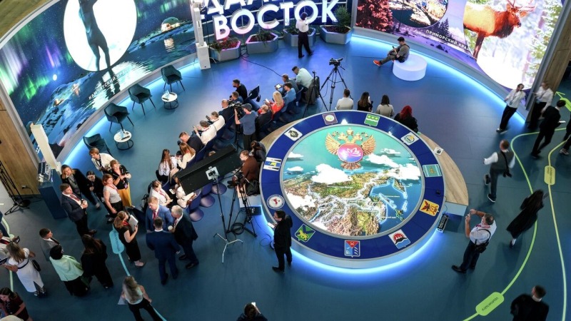 В России проходит юбилейный Восточный экономический форум