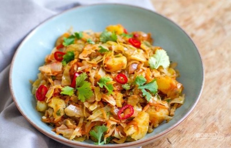 Солянка с капустой и картошкой