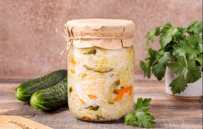 Салат из капусты и огурцов на зиму