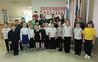 Советские школьники стали казачатами