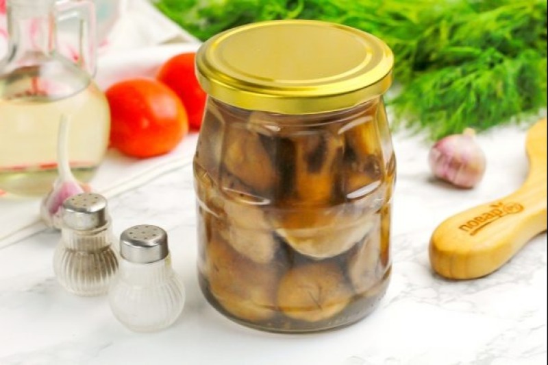 Маринованные маслята