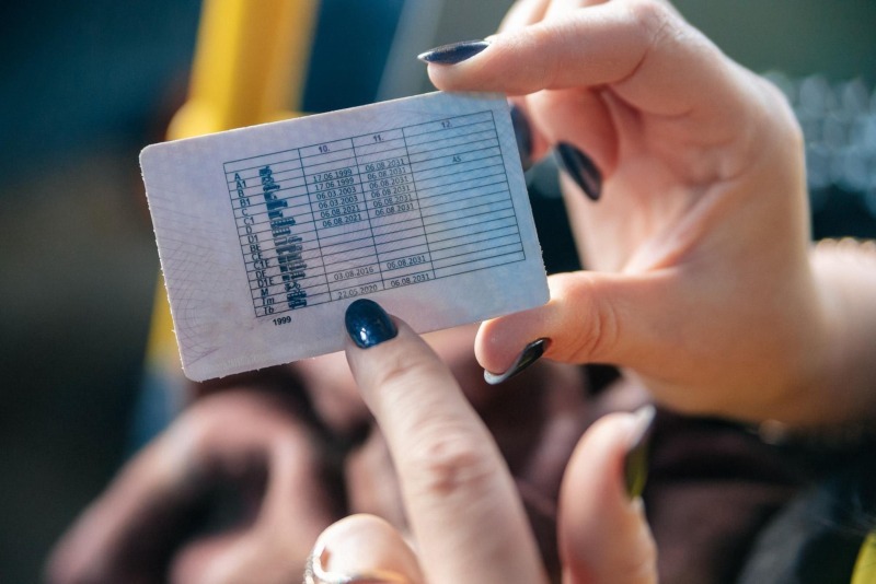 Автопродление водительских прав отменяется: что ждет россиян с 2026 года