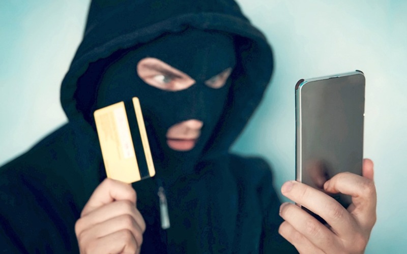 Новая схема развода: жительница Дона потеряла 9 миллионов рублей  по звонку из «госучреждения»