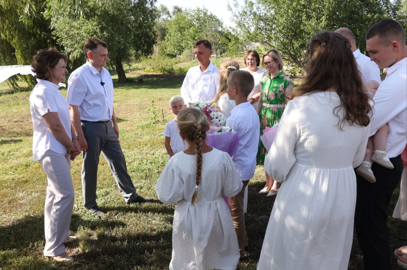 С 2026 года в Ростовской области для семей с детьми вводятся дополнительные меры региональной поддержки