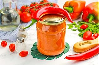 Аджика из помидоров и перца