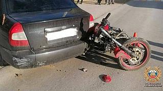 Двое подростков пострадали в ДТП с мотоциклом в Ростовской области