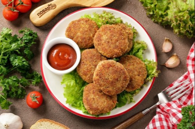 Котлеты из фарша с хлебом