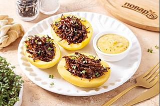 Картофель фаршированный вешенками