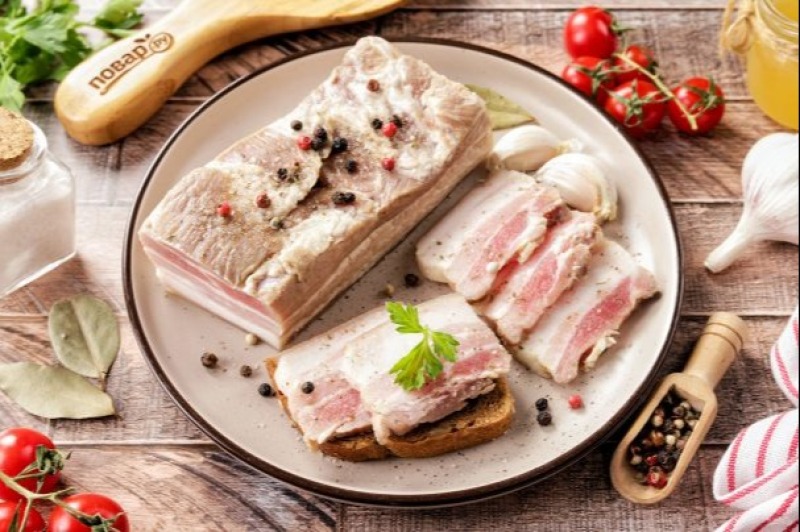 Сало в меду