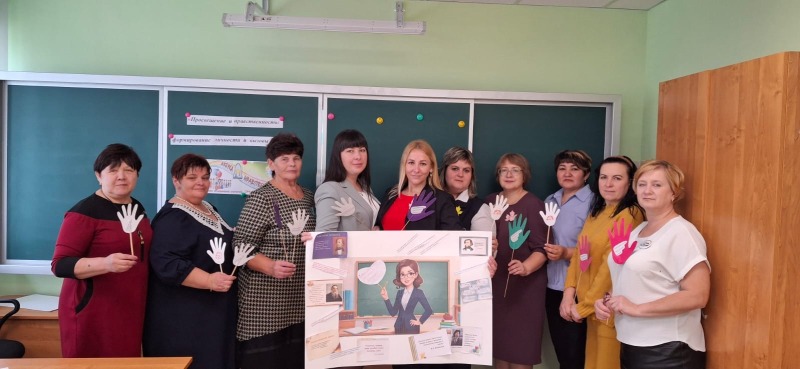 Педагоги Обливского района создали «Дерево образования»