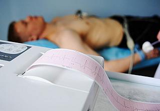 Как часто нужно делать ЭКГ и сдавать анализы?