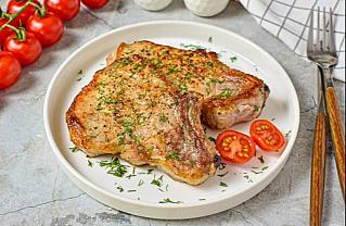 Антрекот на сковороде