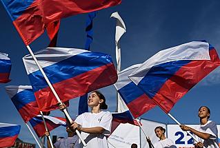 Борьба с русофобией и иностранной лексикой: в России утвердили новую стратегию национальной политики