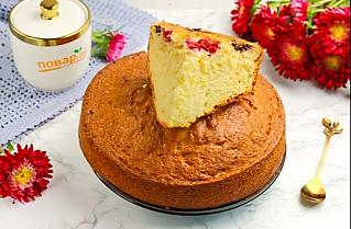 Сметанный пирог с ягодами