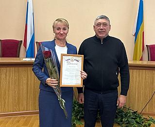 На собрании депутатов Обливского района отметили активных граждан и лучшие организации