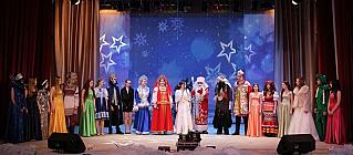 Елка главы - праздник новогодних чудес для обливской детворы