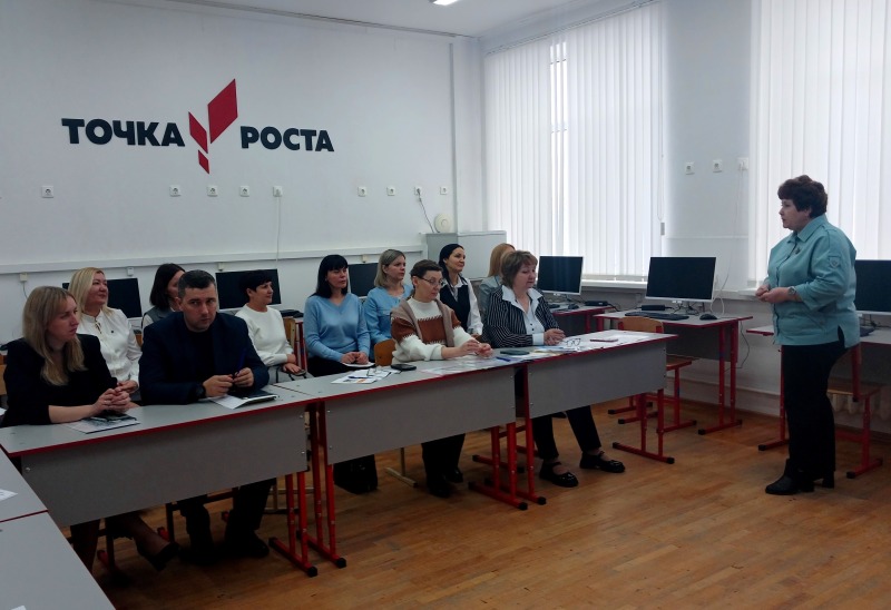 Шесть педагогов Обливского района борются за звание лучшего на «Учителе года Дона»